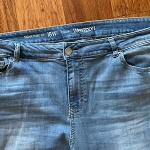Plus cropped 18 see bottom of leg. Great jeans